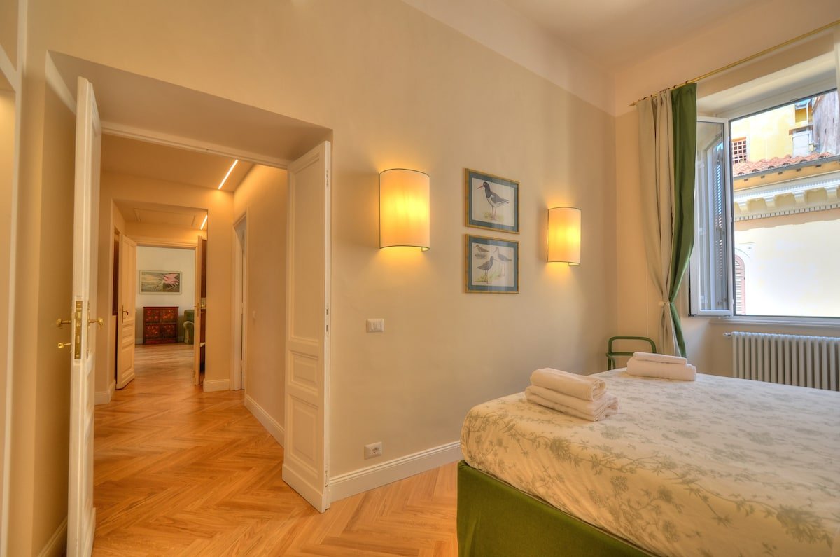 A few steps from Campo de Fiori gallery image 4