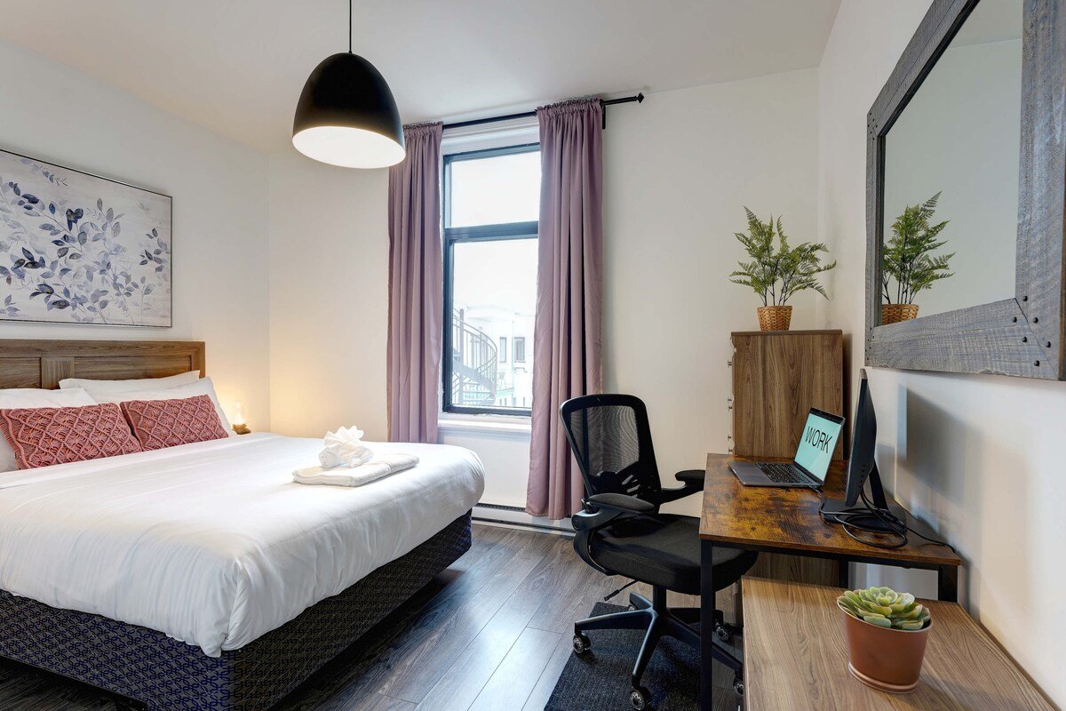 The Hip Chic Fusion – Artsy Saint-Denis | AC gallery image 3