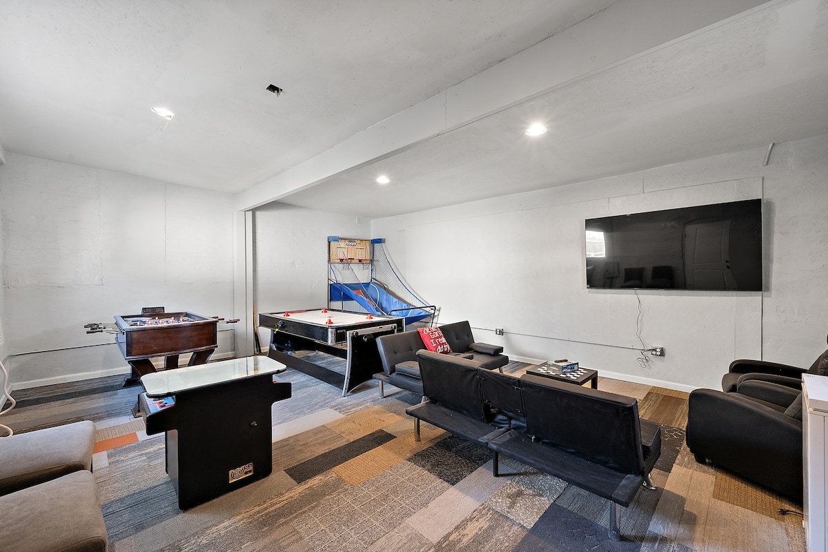 Luxury Victorian Home in Downtown Denver gallery image 5