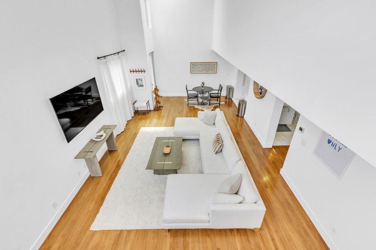 Venice Fun + Sun Haven gallery image 3