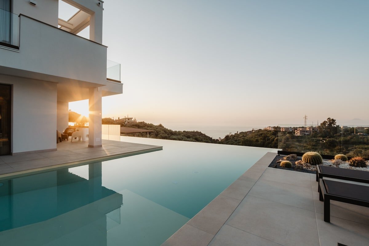 Villa con Infinity pool, Idromassaggio&Gym