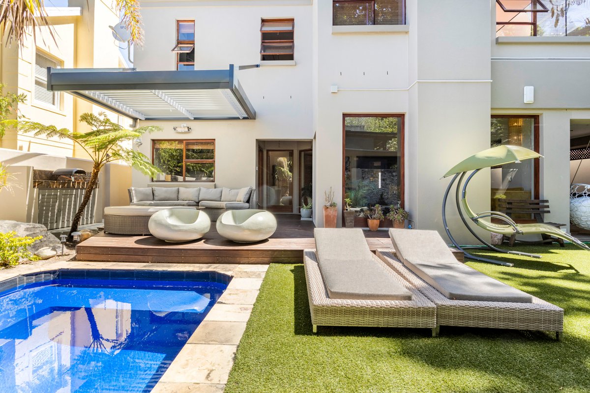 Mountain Views Villa