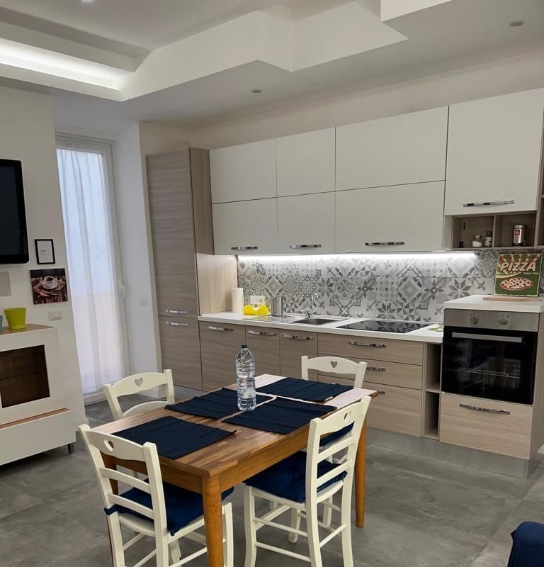 Central Rome San Lorenzo gallery image 3