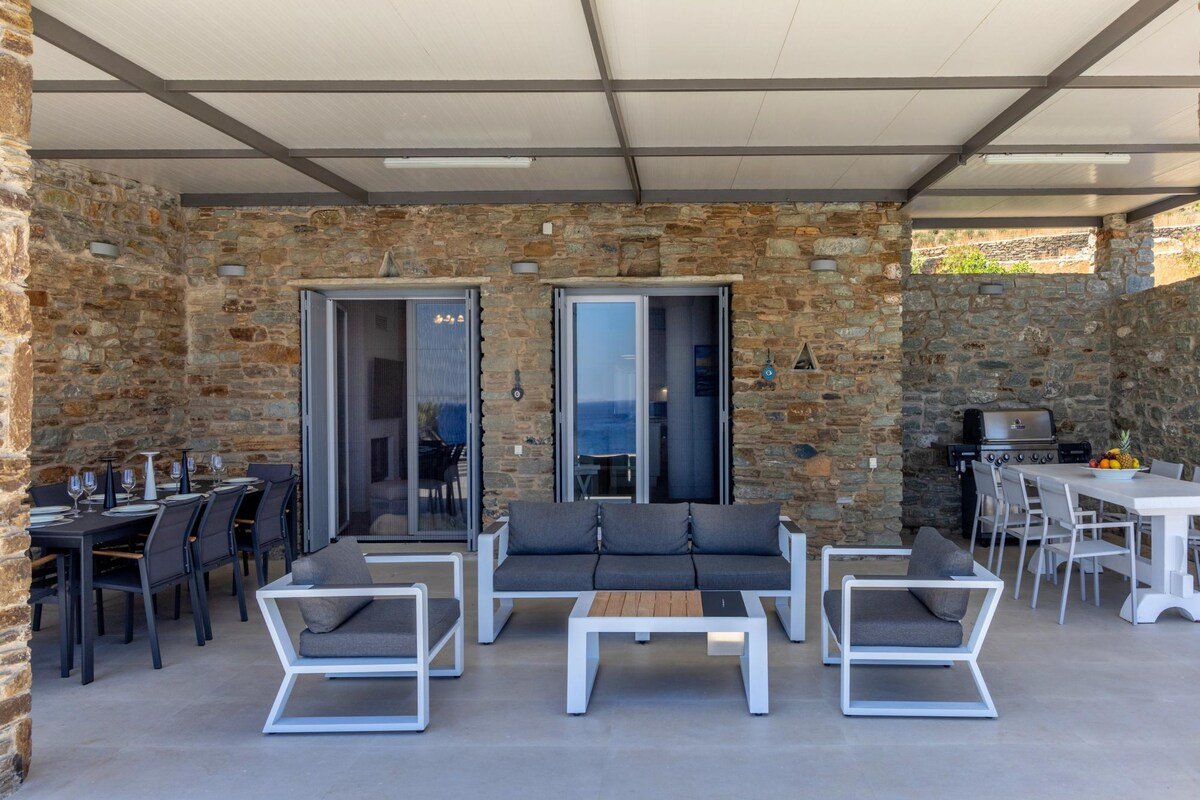 Aegean Whispers Sea Front Villa in Tinos gallery image 5