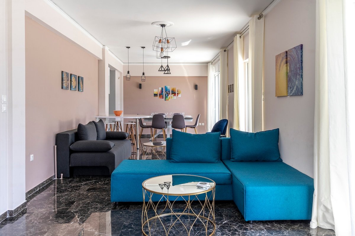 Koukaki Spacious & Bright Penthouse, Free Parking! gallery image 5