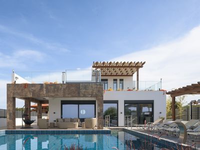 Marianna Villa, a luxury hideaway by the sea