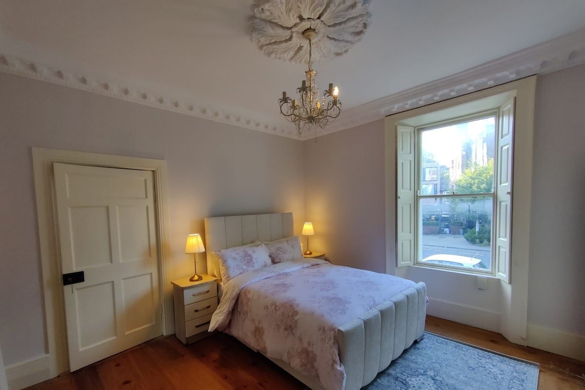 4 Spacious Rooms in Ballsbridge gallery image 4