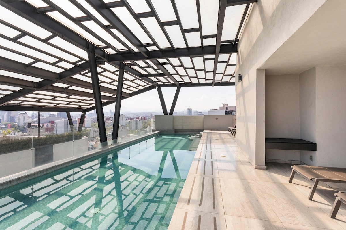 Modern with large private terrace & rooftop pool gallery image 3