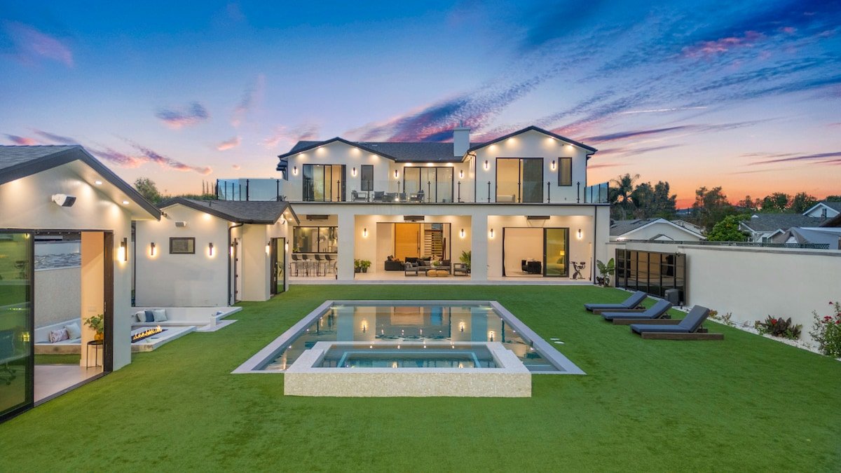 Resort-Style Retreat w/ Pool, Spa & Theater