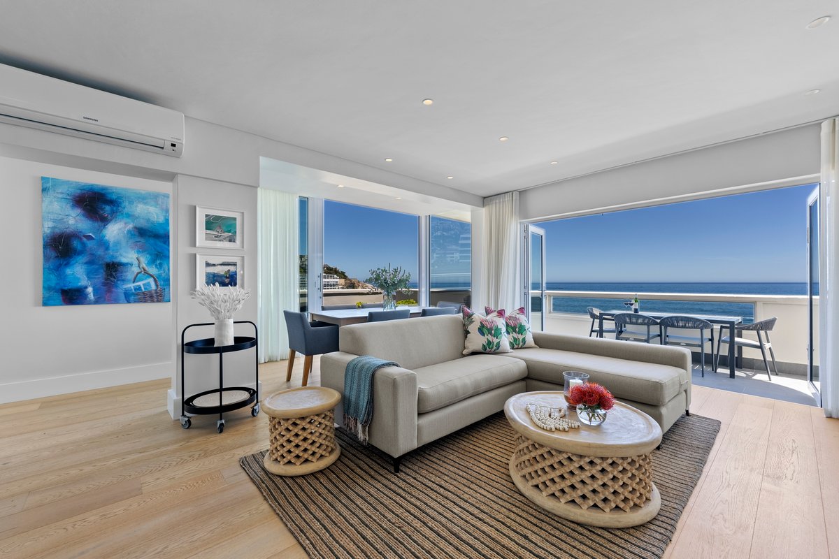 Stay in Spectacular Bantry Bay!