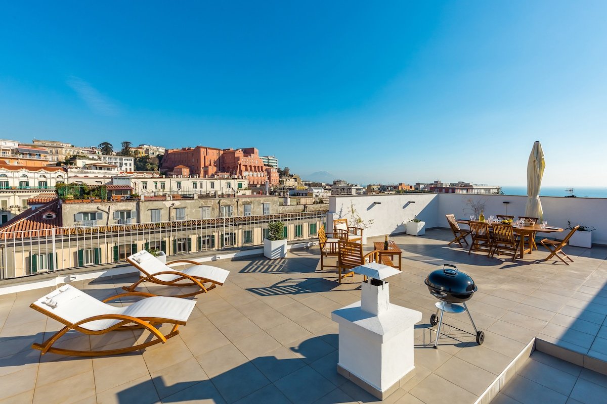 PoerioRooftop Luxury apartment gallery image 2