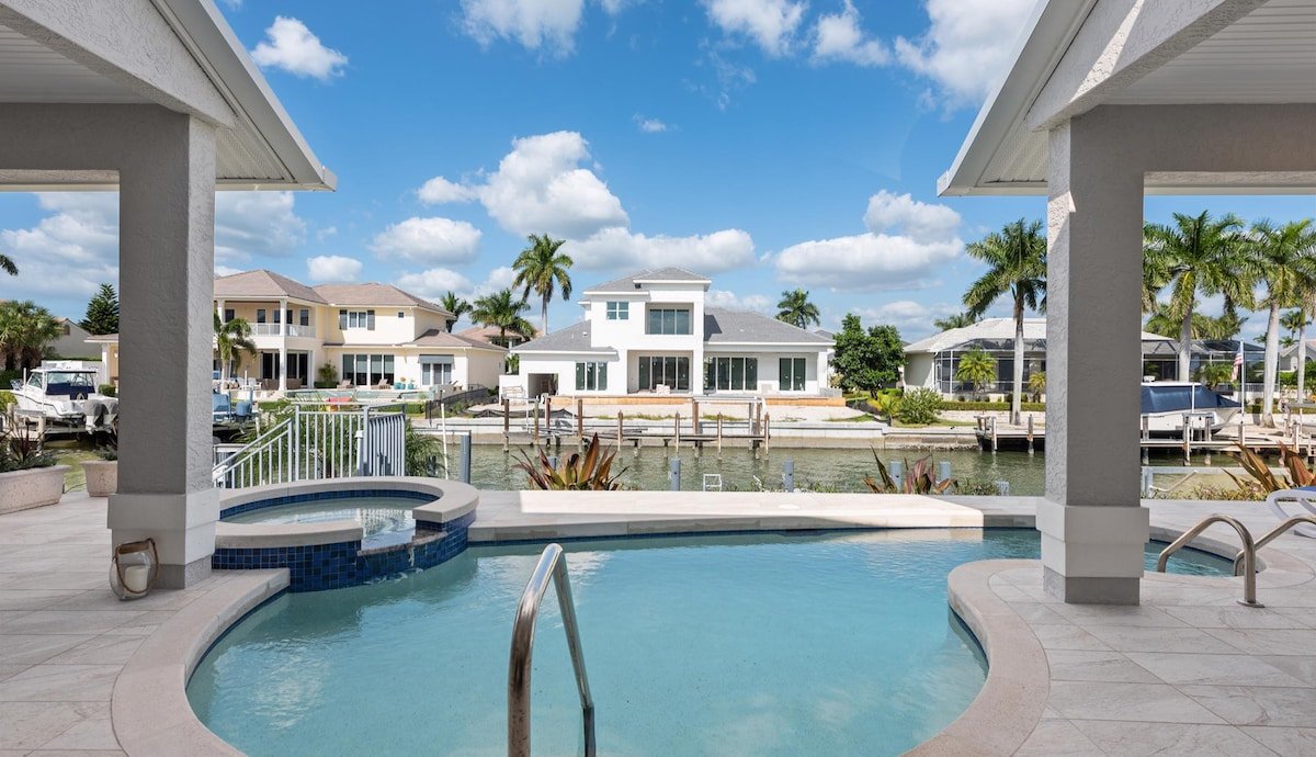 Blue Jasmine gallery image 5