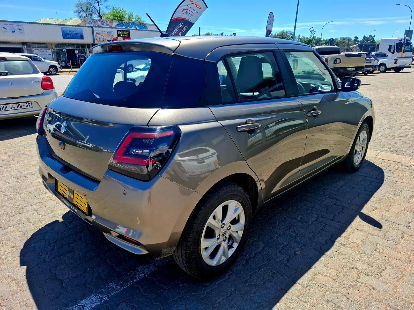 Used car gallery