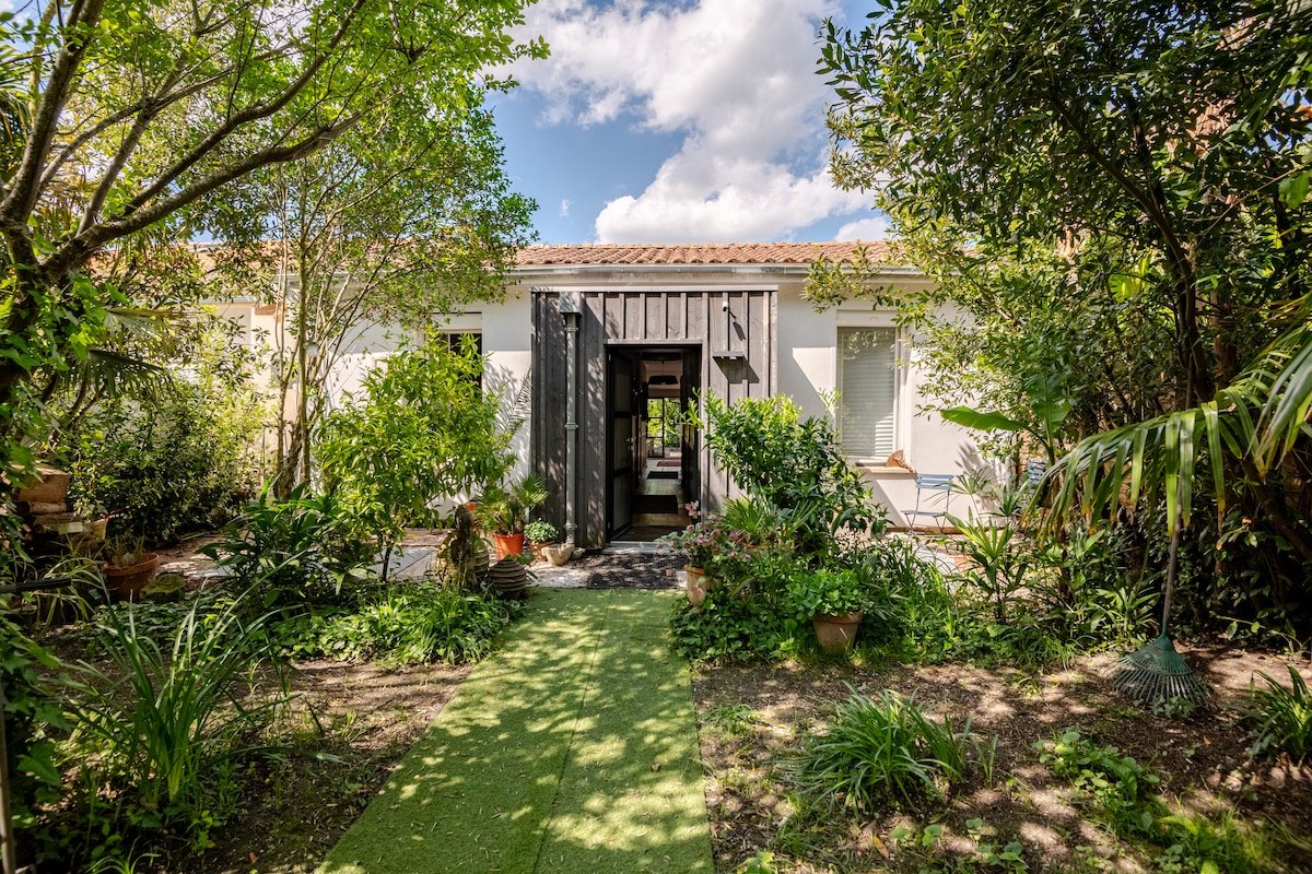 La maison de Vi.i , un lieu atypique. gallery image 5