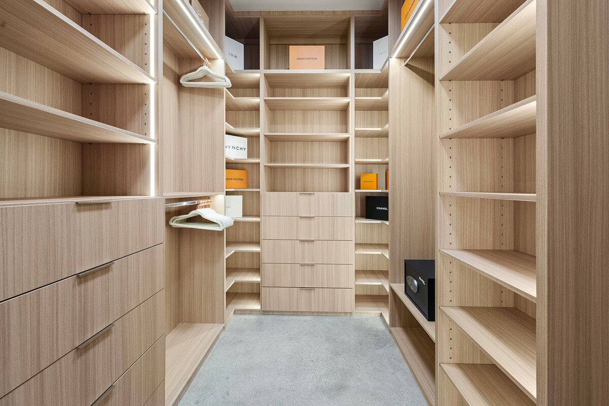 1-Acre Oasis: Pool/Spa, Pickleball, Bball & More gallery image 4