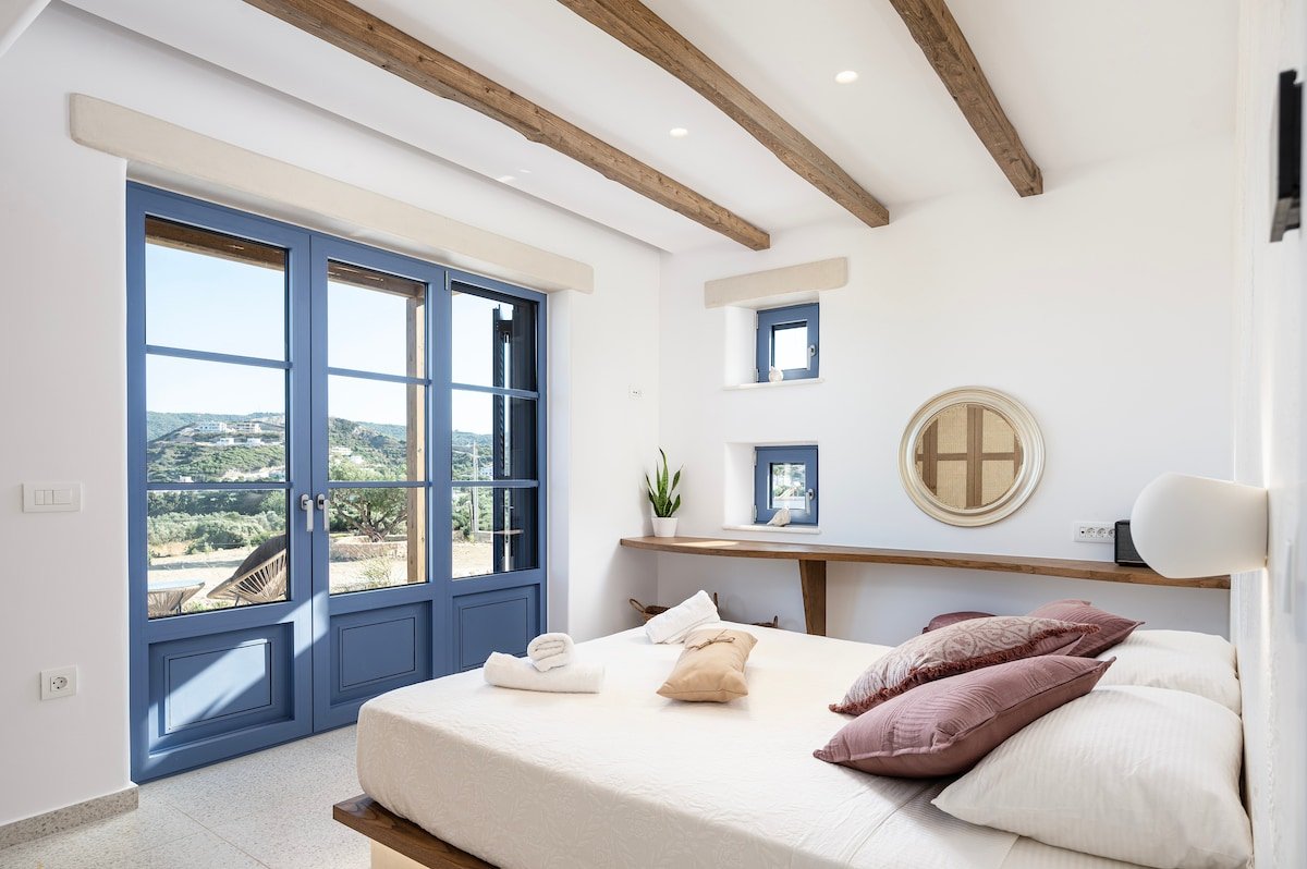 Majestic Private Pool Villa gallery image 3