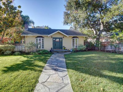 Beautiful remodeled 3bd/2ba home at Menlo Park