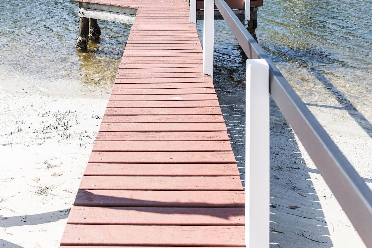 River House – pool – jetty – private beach gallery image 5