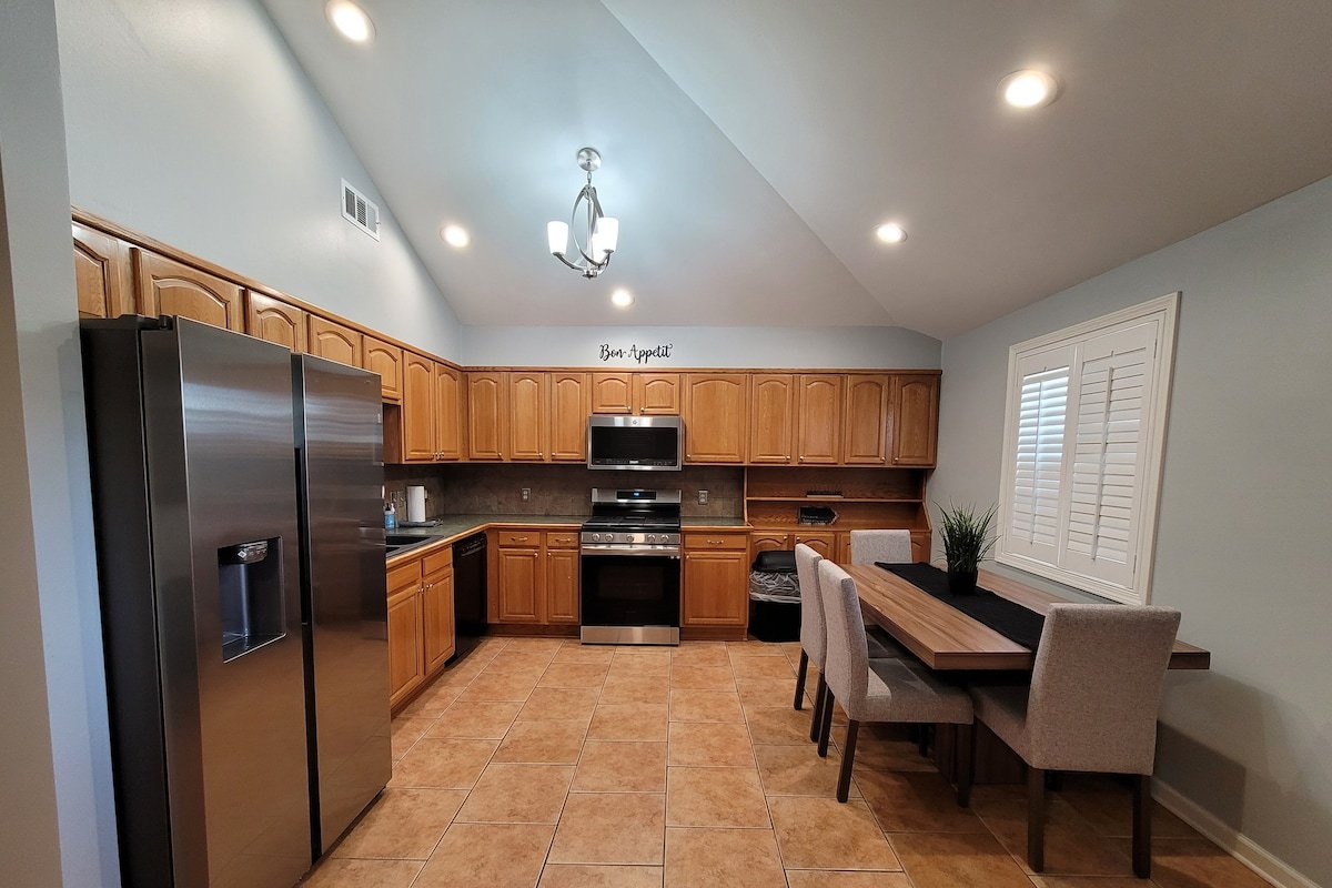 Lakeview Gem gallery image 5