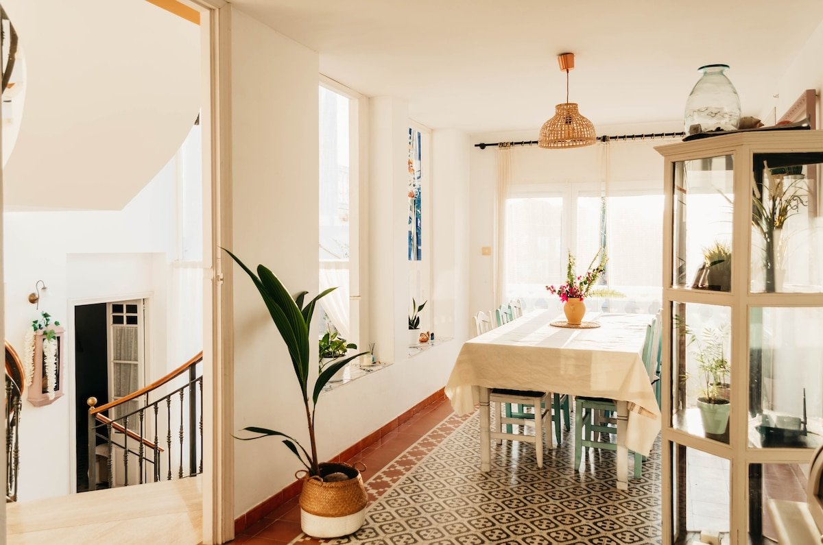 Villa El Riu del Cel con vistas al mar gallery image 5