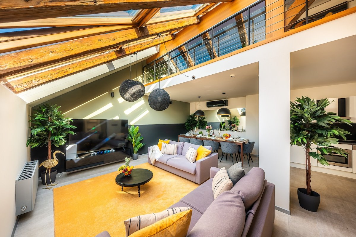 A/C Old Town Grand Luxury&Family Loft gallery image 2