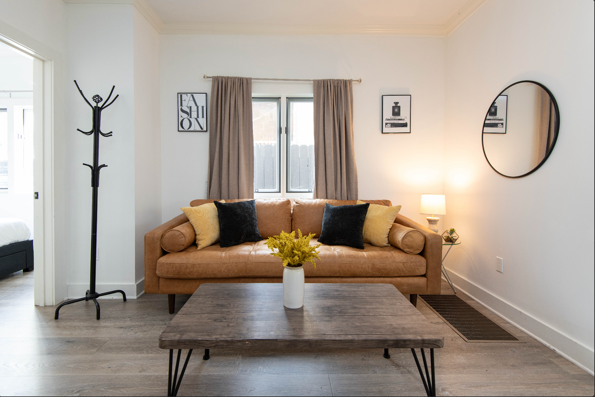 Super Fun 7BR House Near DTLA