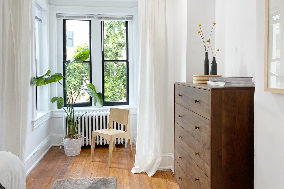 Dupont Circle townhouse plus separate guest suite