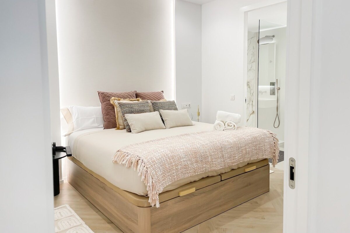 El Botones -Nuevo apto temporal en Plaza de Chueca gallery image 5