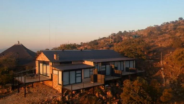 Sky Lodge Sunset Private Lodge