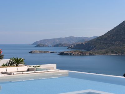 Nandana Luxury Villa, an infinite blue experience