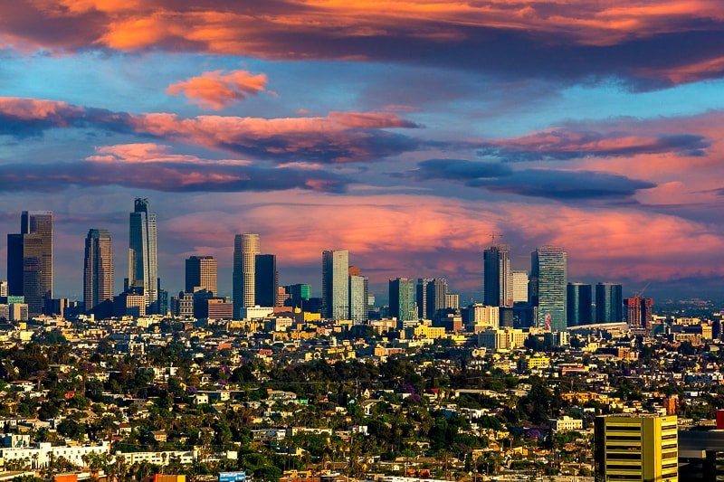 Hollywood Hills Luxury Resort Style Villa gallery image 5