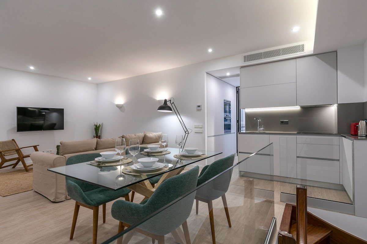 Beautiful & Modern duplex in the center of Madrid gallery image 4