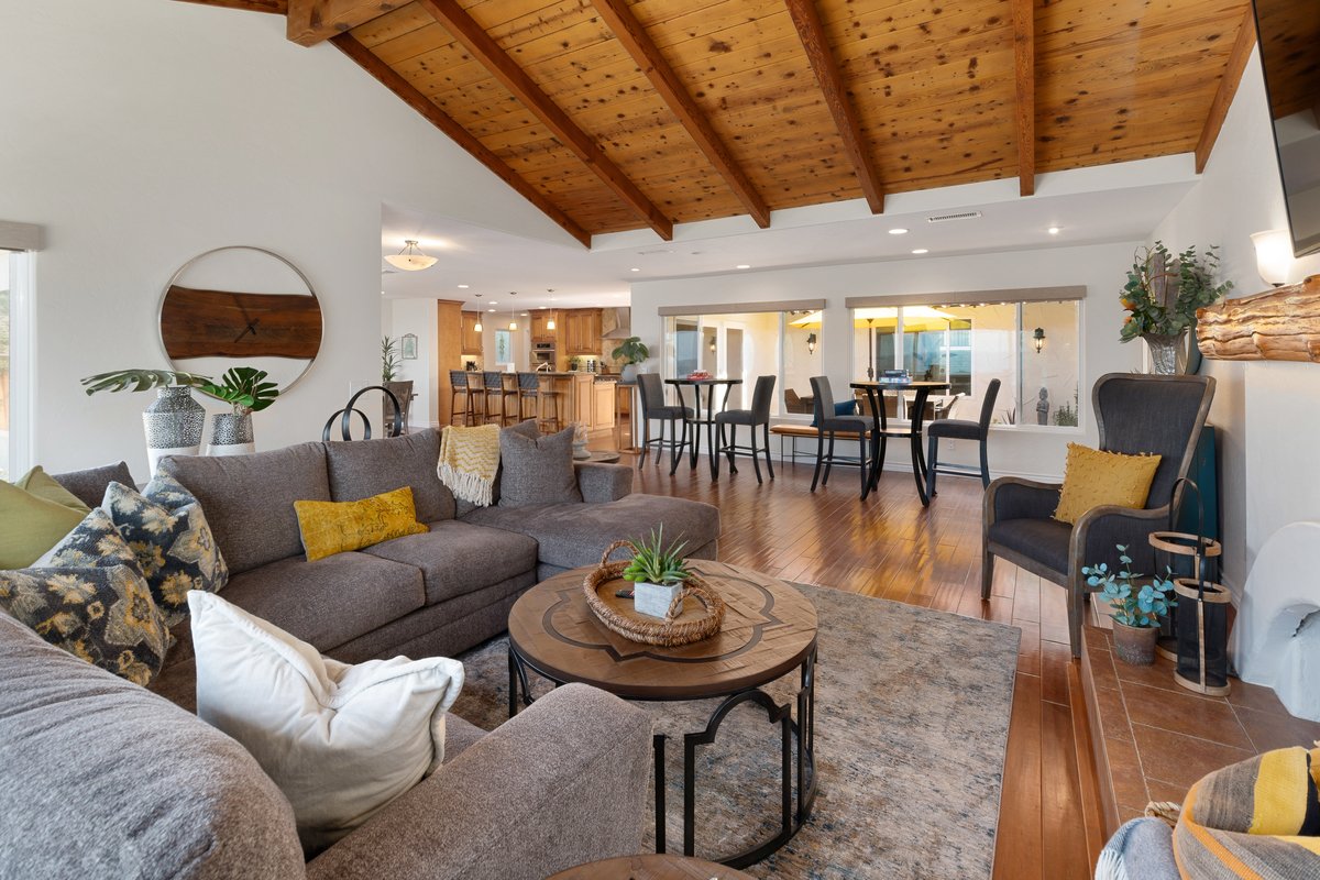 Stunning Ocean-view Oasis w/ Pool, Spa & Patio