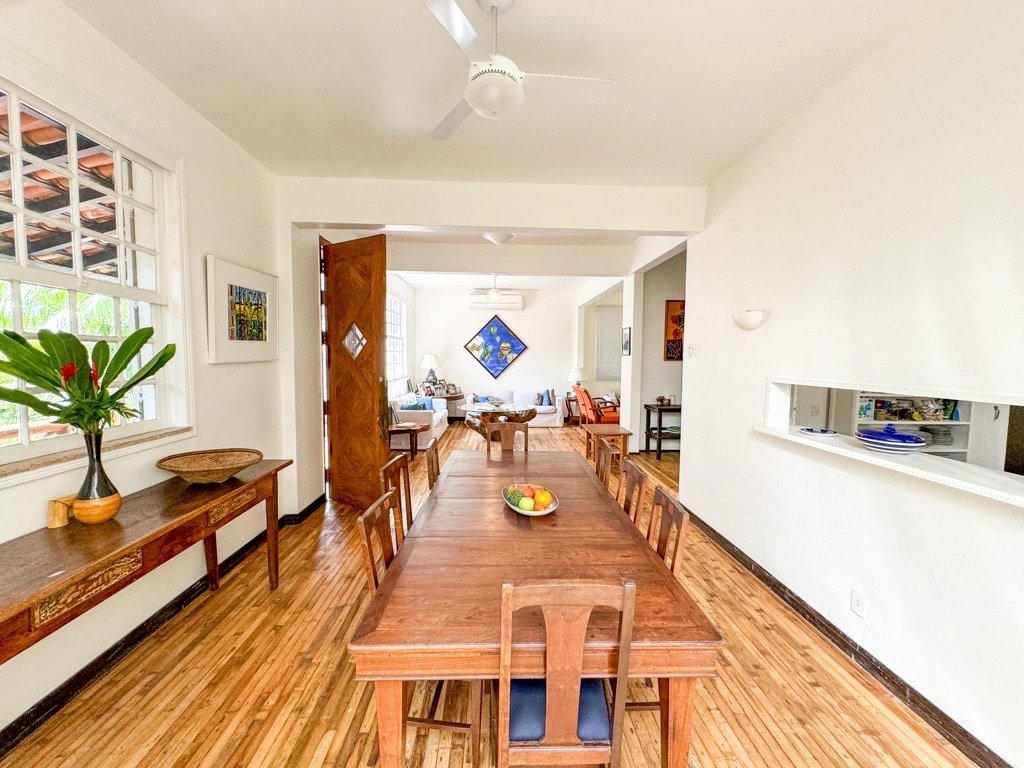 Casa ampla, charmosa e arejada no alto da Gavea gallery image 5