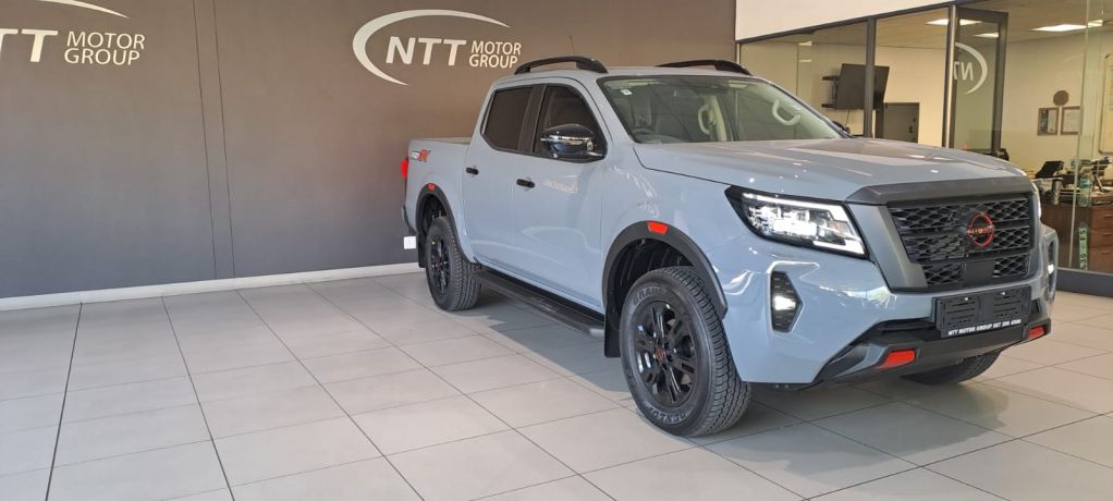 NISSAN NAVARA 2.5DDTI PRO-2X  for Sale in South Africa