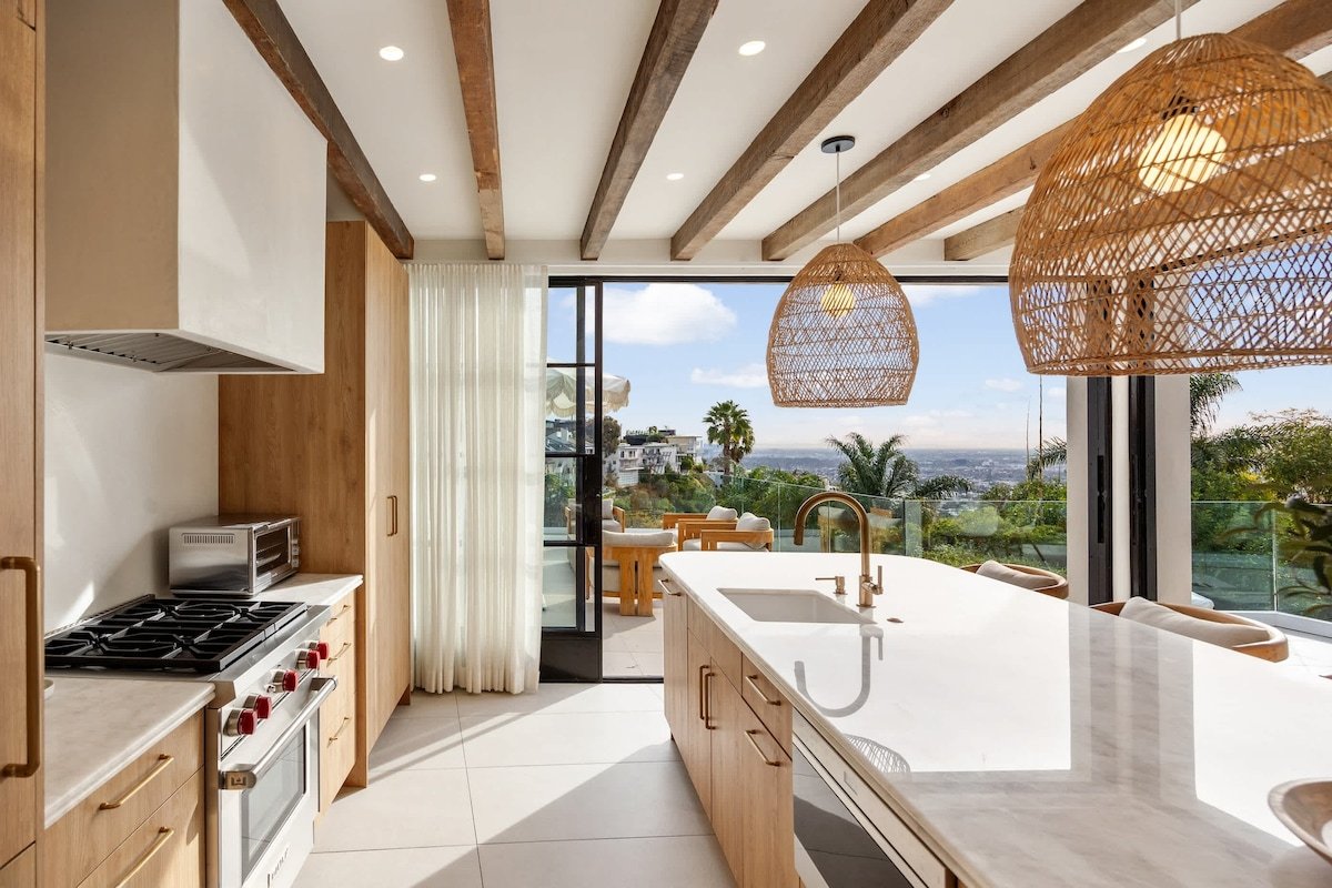 Villa Gaia by Stay Awhile Villas gallery image 3