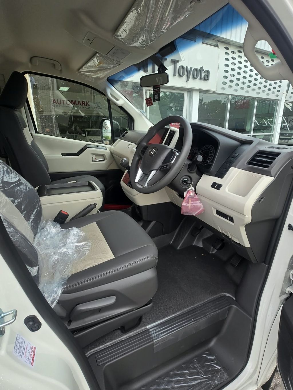 Used car gallery