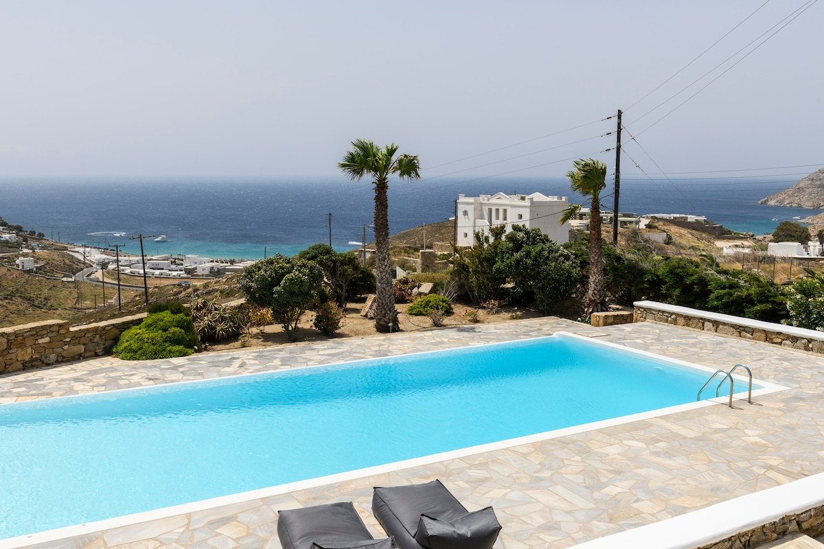 Mykonos 4 bedrooms private Villa in ELIA area!! gallery image 2