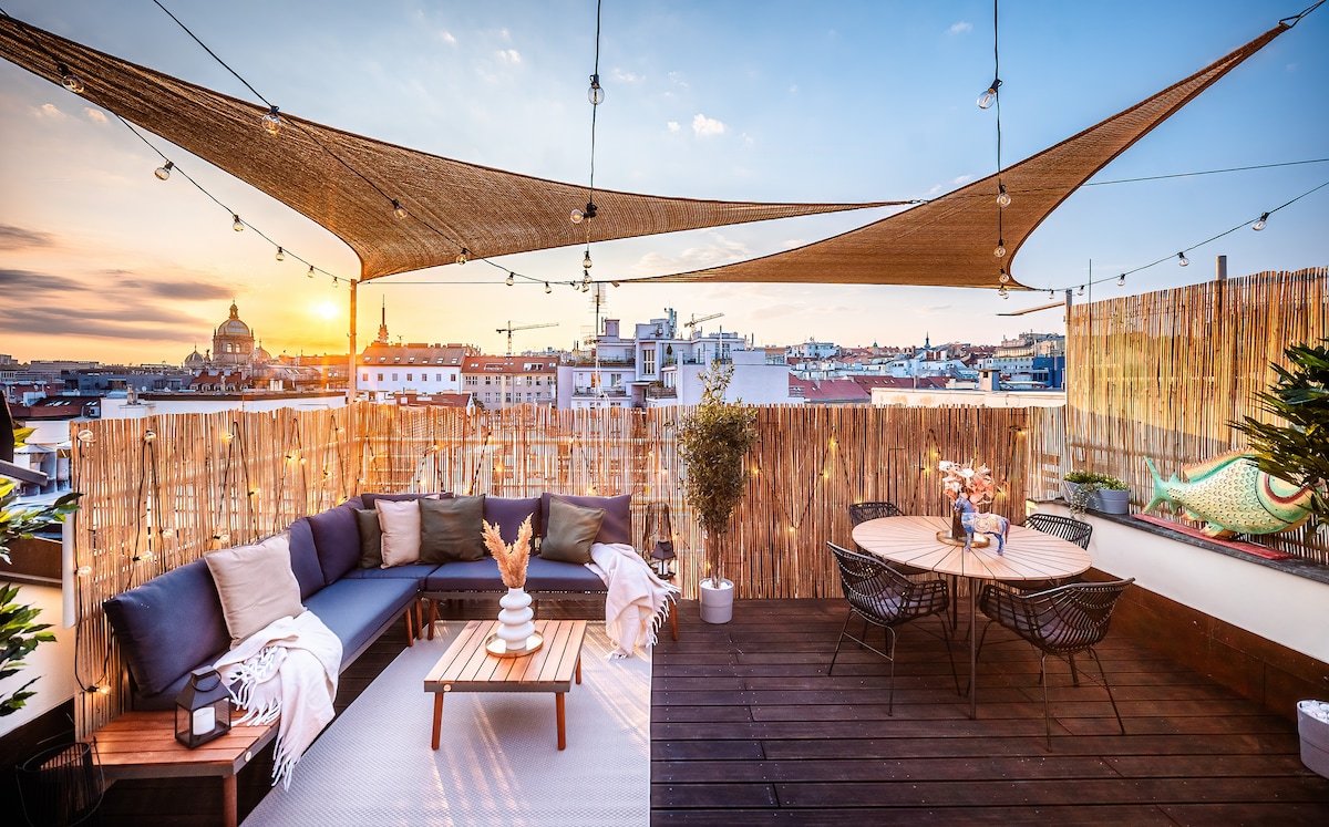 4BR + 3,5Ba 270m² Sunset Crown Penthouse | Terrace gallery image 3