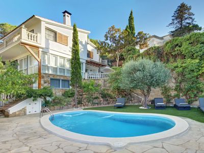 Villa Portugal with pool & mountain view