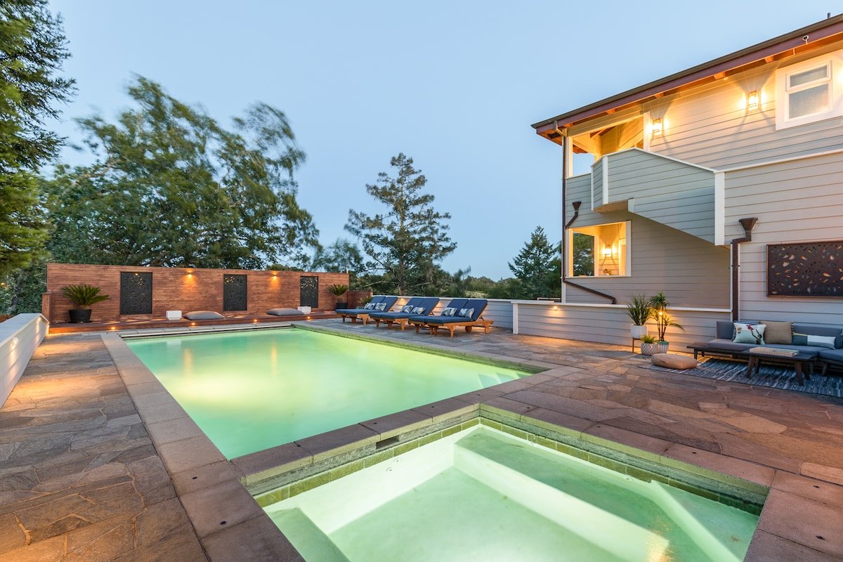 Luxury Villa, 7 minutes from Healdsburg Plaza. gallery image 4