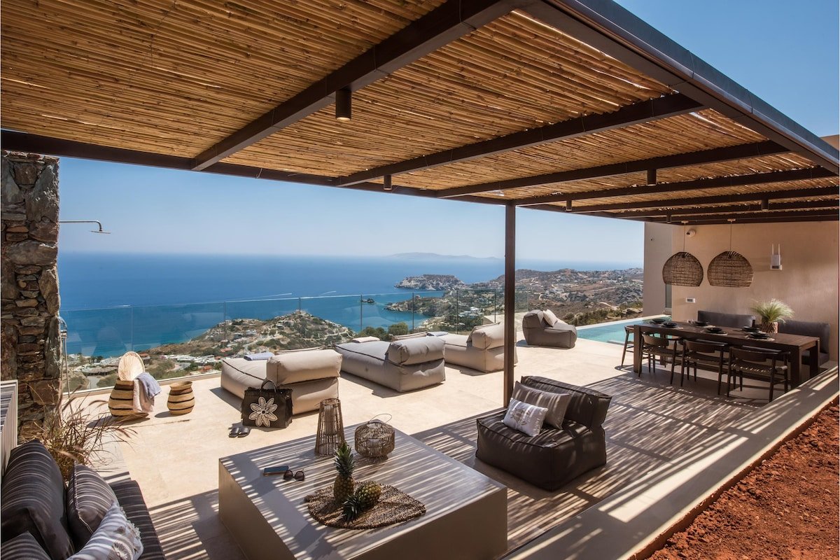 Villa Ouranos: Sleek Design & Sea Views by etouri gallery image 2