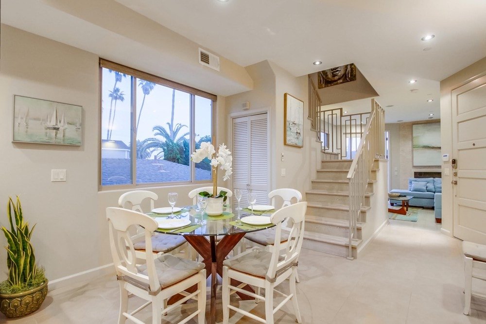 NEW Modern 3B/3Ba- 2 Car GARAGE -Steps Beach & Bay gallery image 5