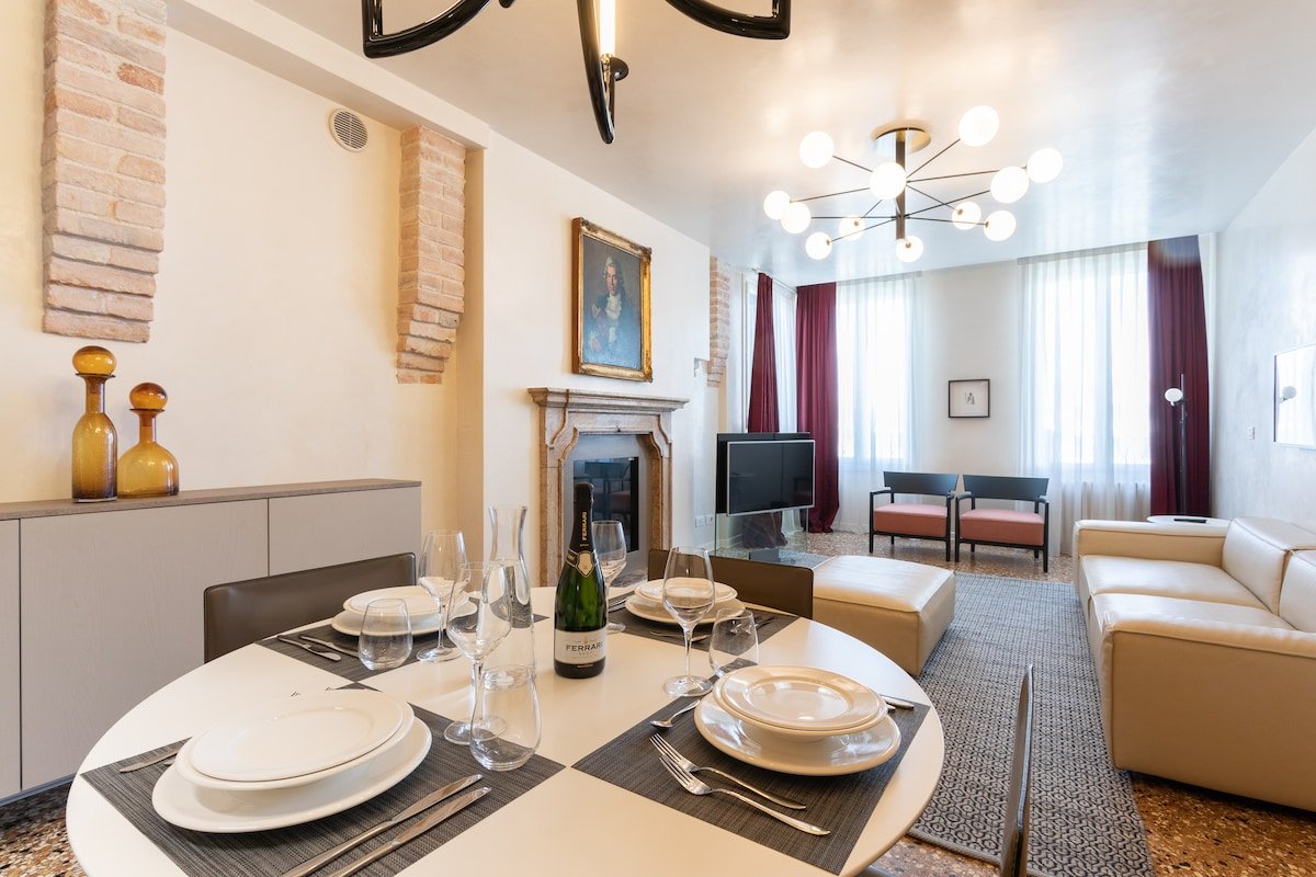 Ca’ Remer Grand Canal gallery image 4