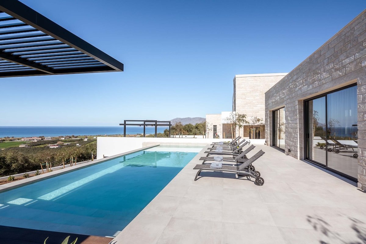 Villa Kallos | Serenity, private pool & seaviews gallery image 2