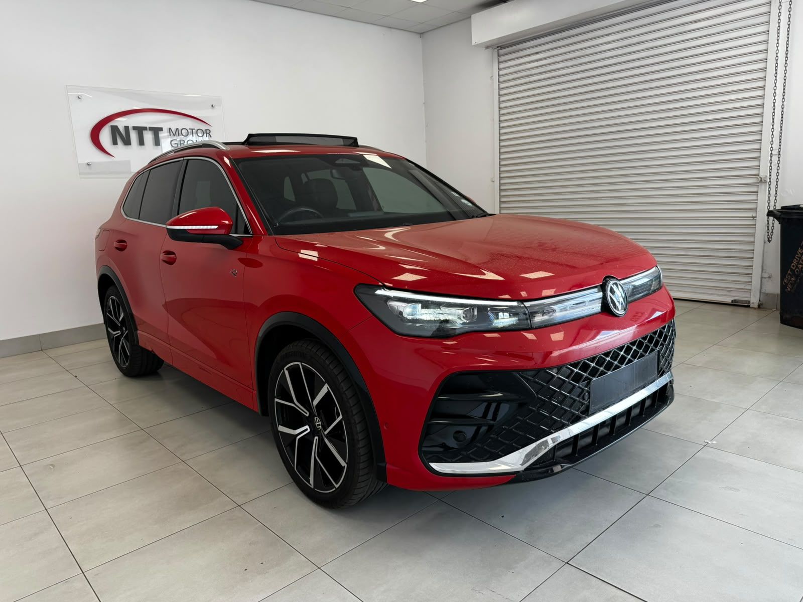 VOLKSWAGEN TIGUAN 1.4 TSI R-LINE DSG for Sale in South Africa