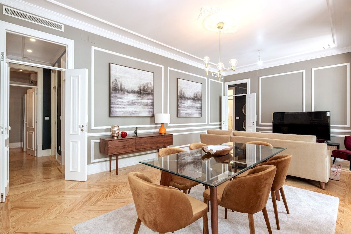 RC 161- Amazing City Center Apartment gallery image 4