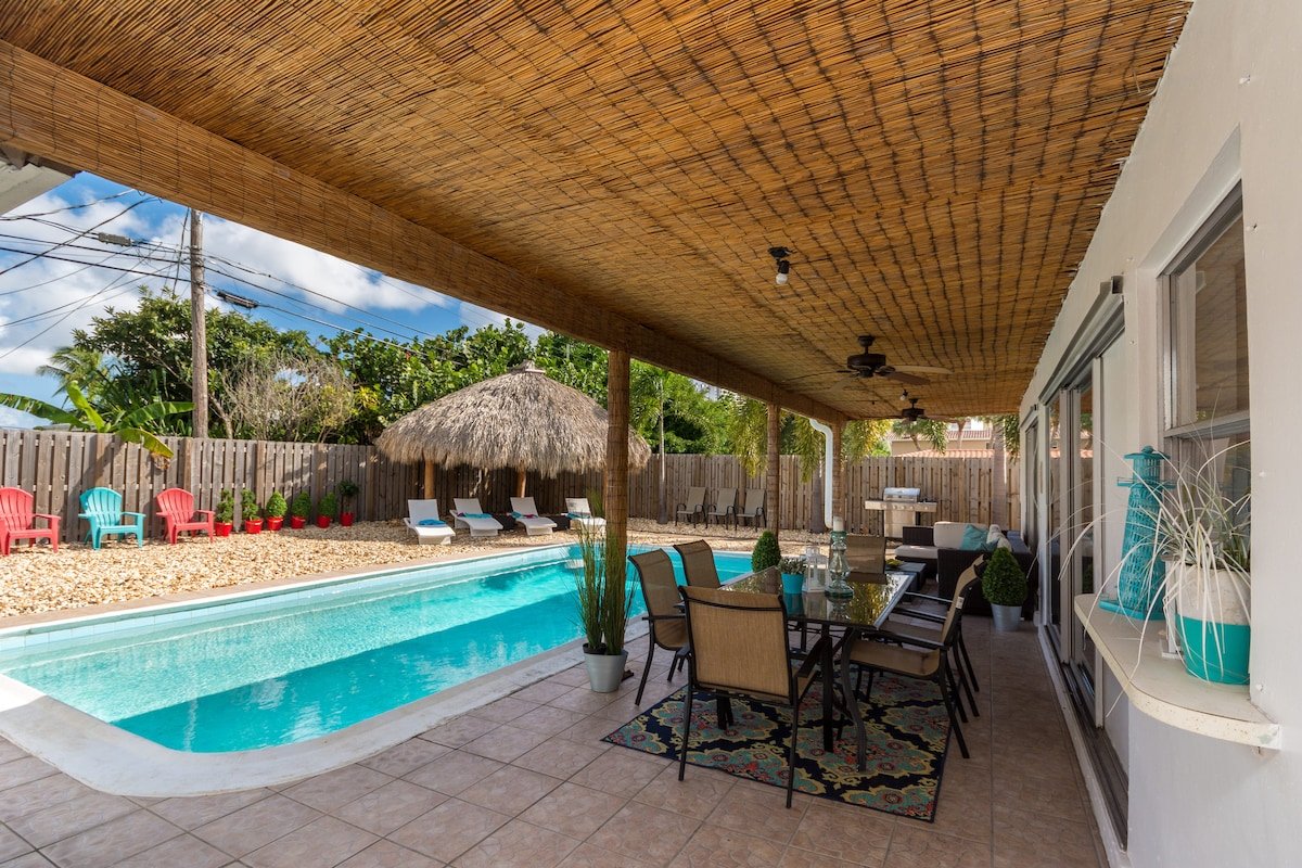 Casa Terra Mar – Beach Club Access & Private Pool! gallery image 3