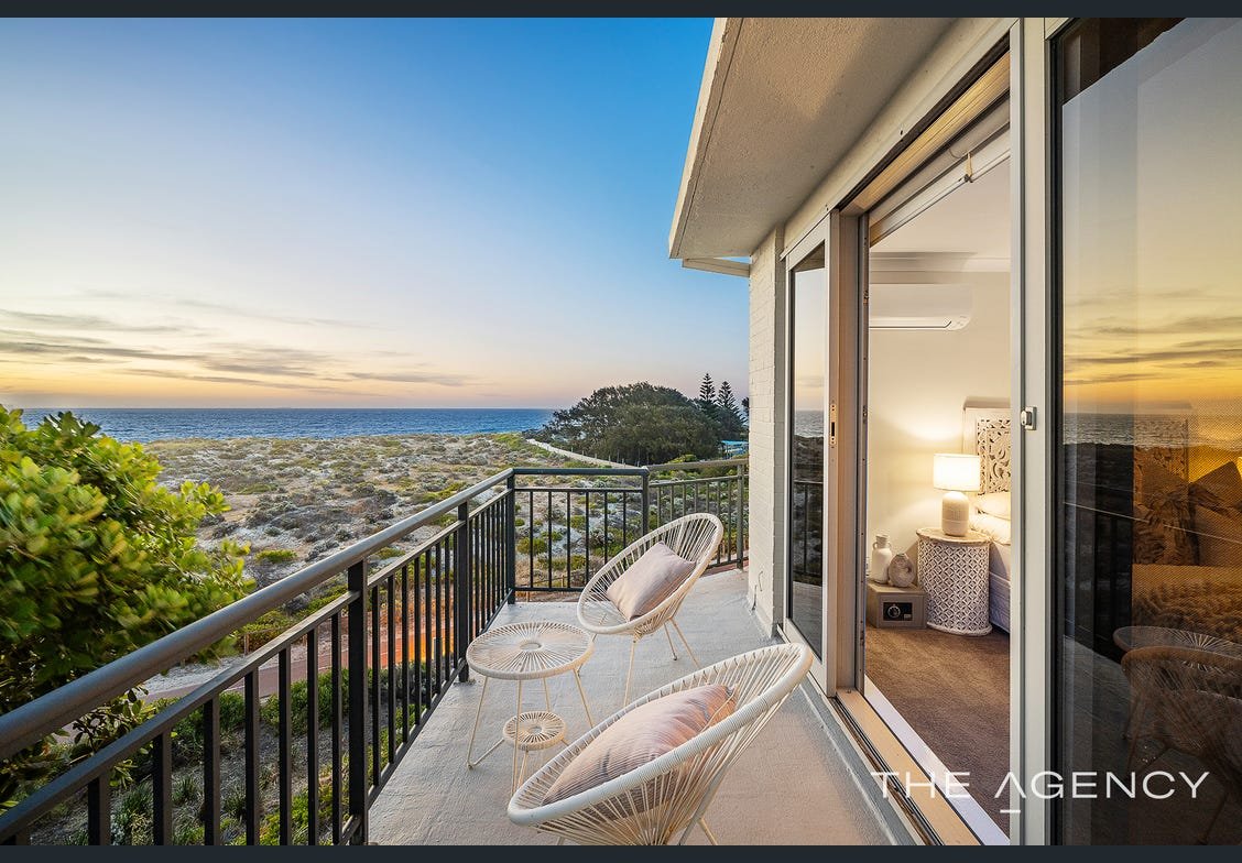 Brighton Blues gallery image 2