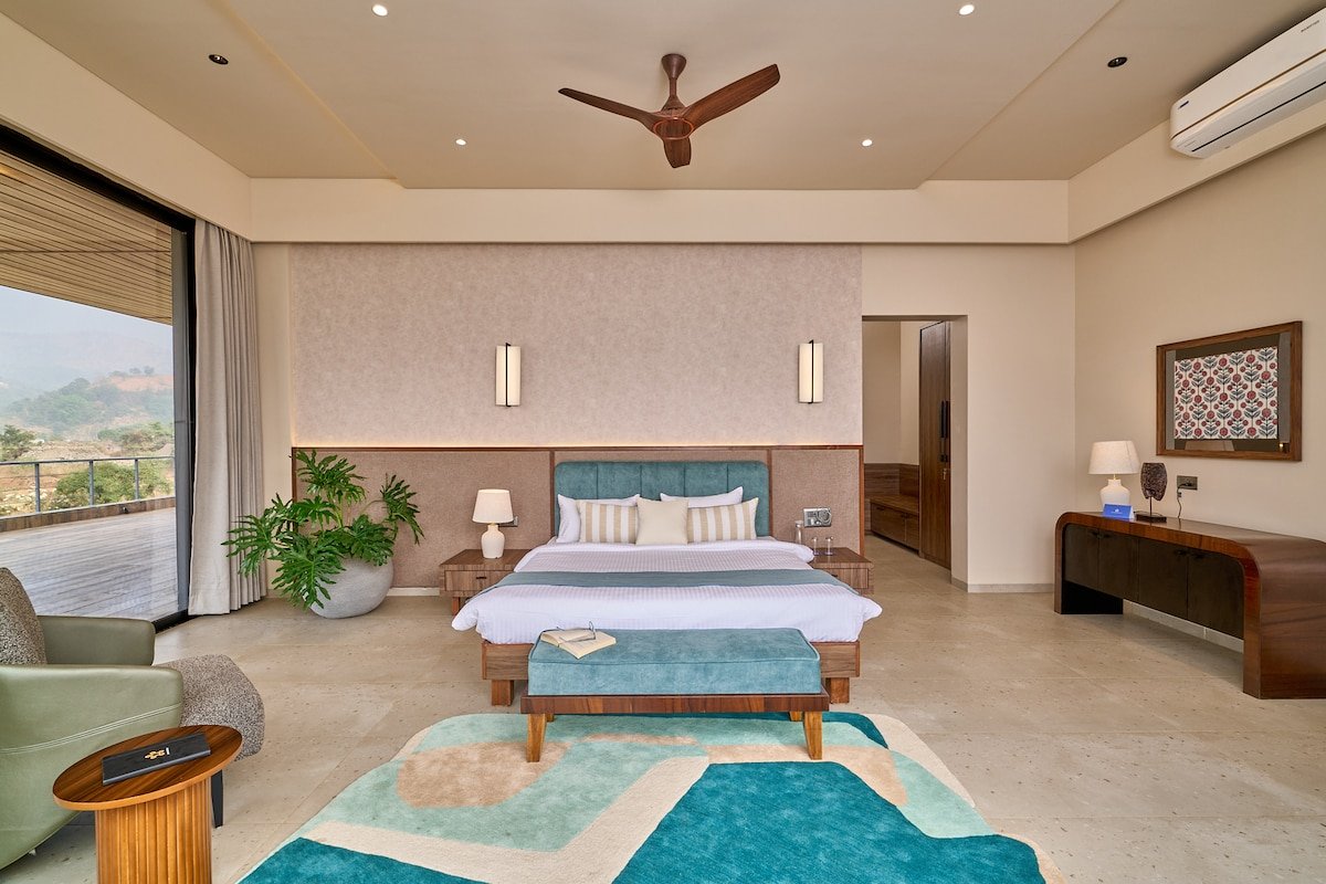 Eldora – 5BHK Fun Villa with Lakefront & Games gallery image 2